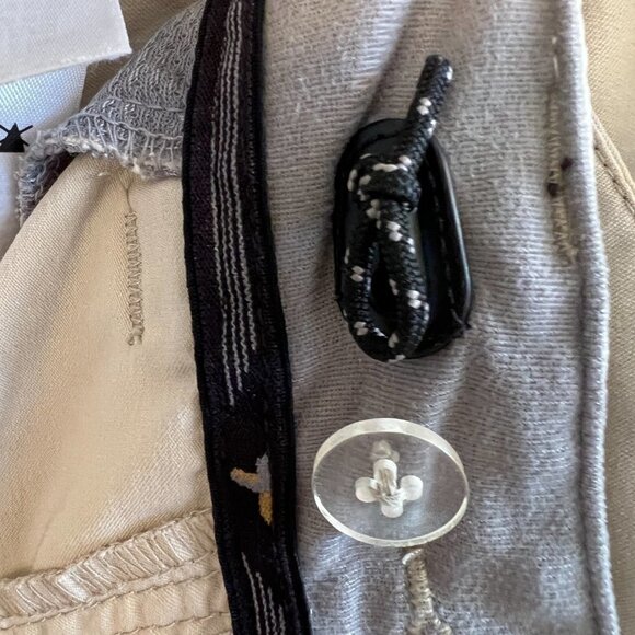 Columbia Titanium Cargo Zip Pockets Fishing Hiking Shorts Tan Mens Size 34 - Picture 6 of 9